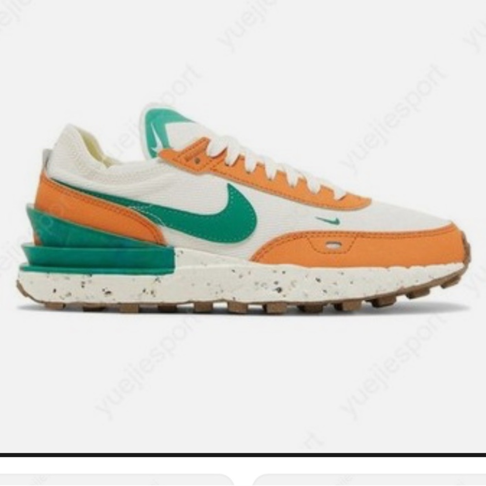 Nike
Waffle One Crater NN Sneaker
Sail, Malachite.Hot Curry.Gum, Medium Brown - Picture 2 of 6